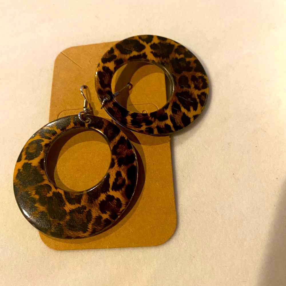 Leopard round bangles !